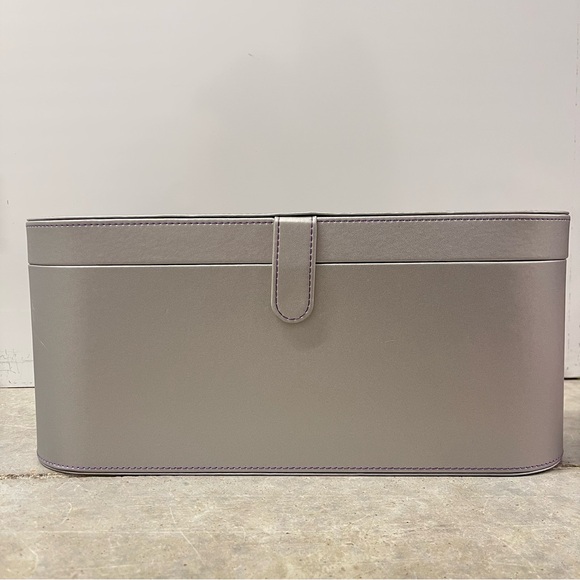 Dyson Supersonic Hair Dryer Storage Travel Presentation Case Only Silver - Picture 2 of 4